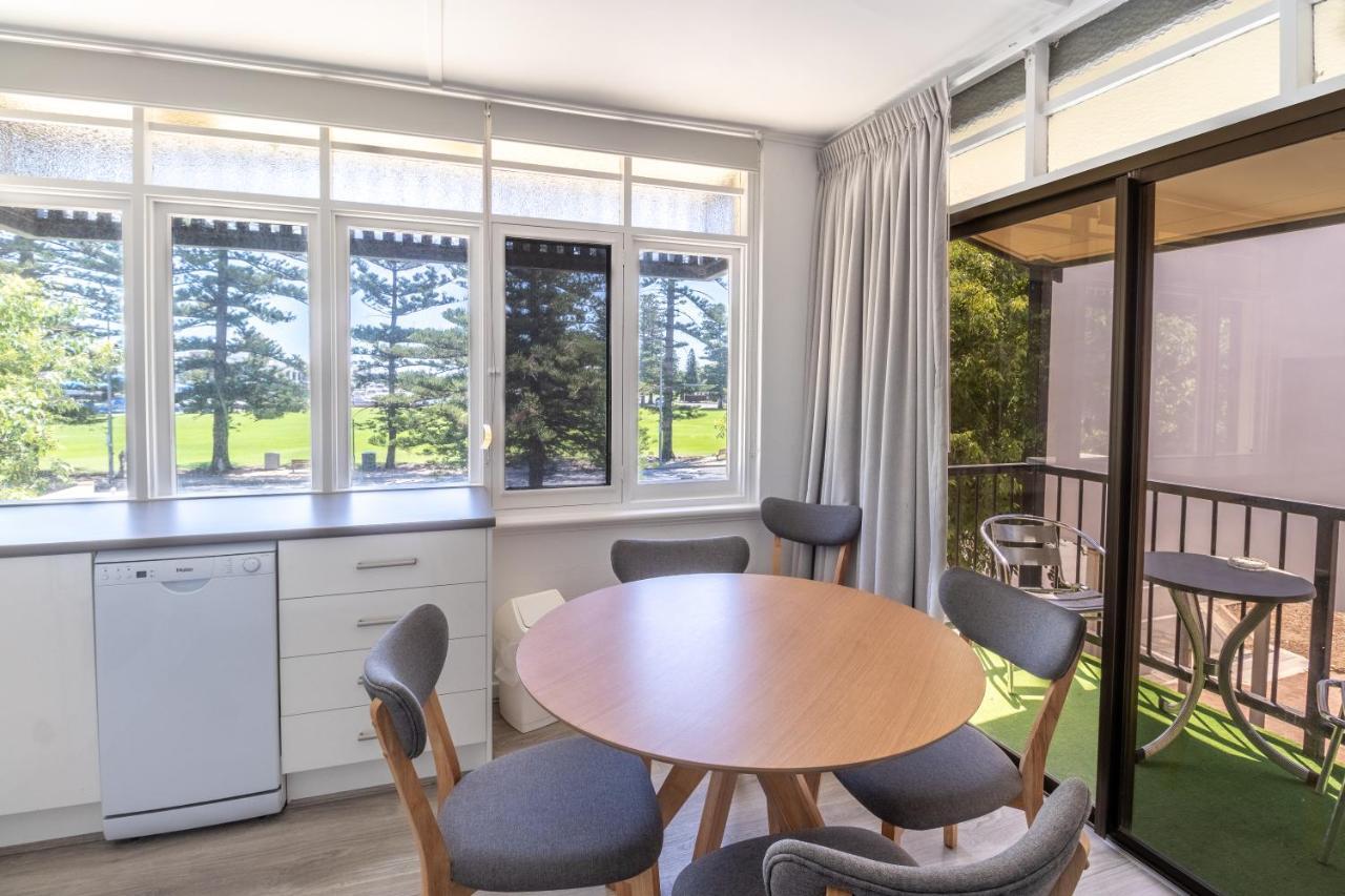 Bayview Apartments Glenelg Adelaide Buitenkant foto
