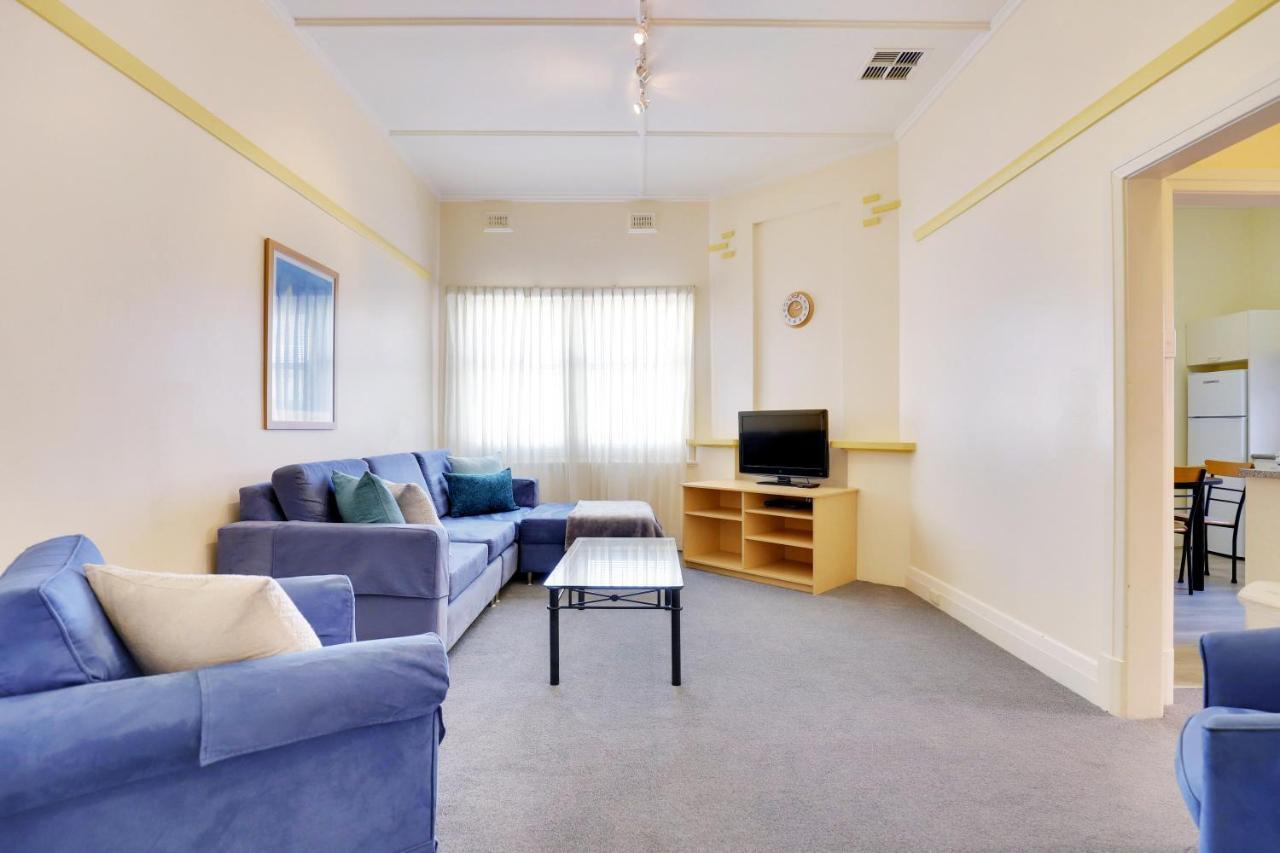 Bayview Apartments Glenelg Adelaide Buitenkant foto