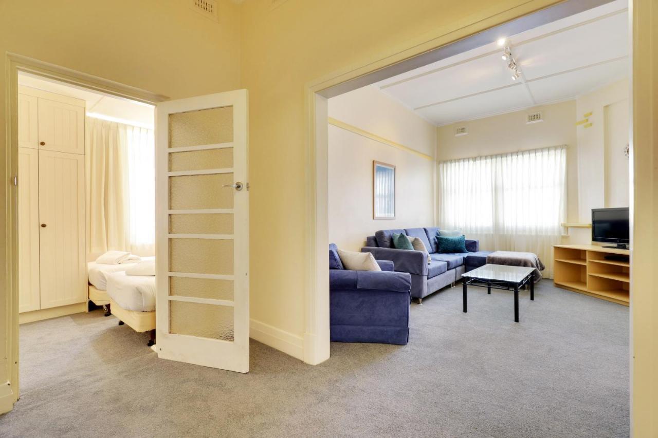 Bayview Apartments Glenelg Adelaide Buitenkant foto