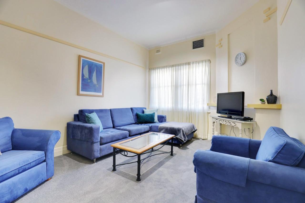 Bayview Apartments Glenelg Adelaide Buitenkant foto