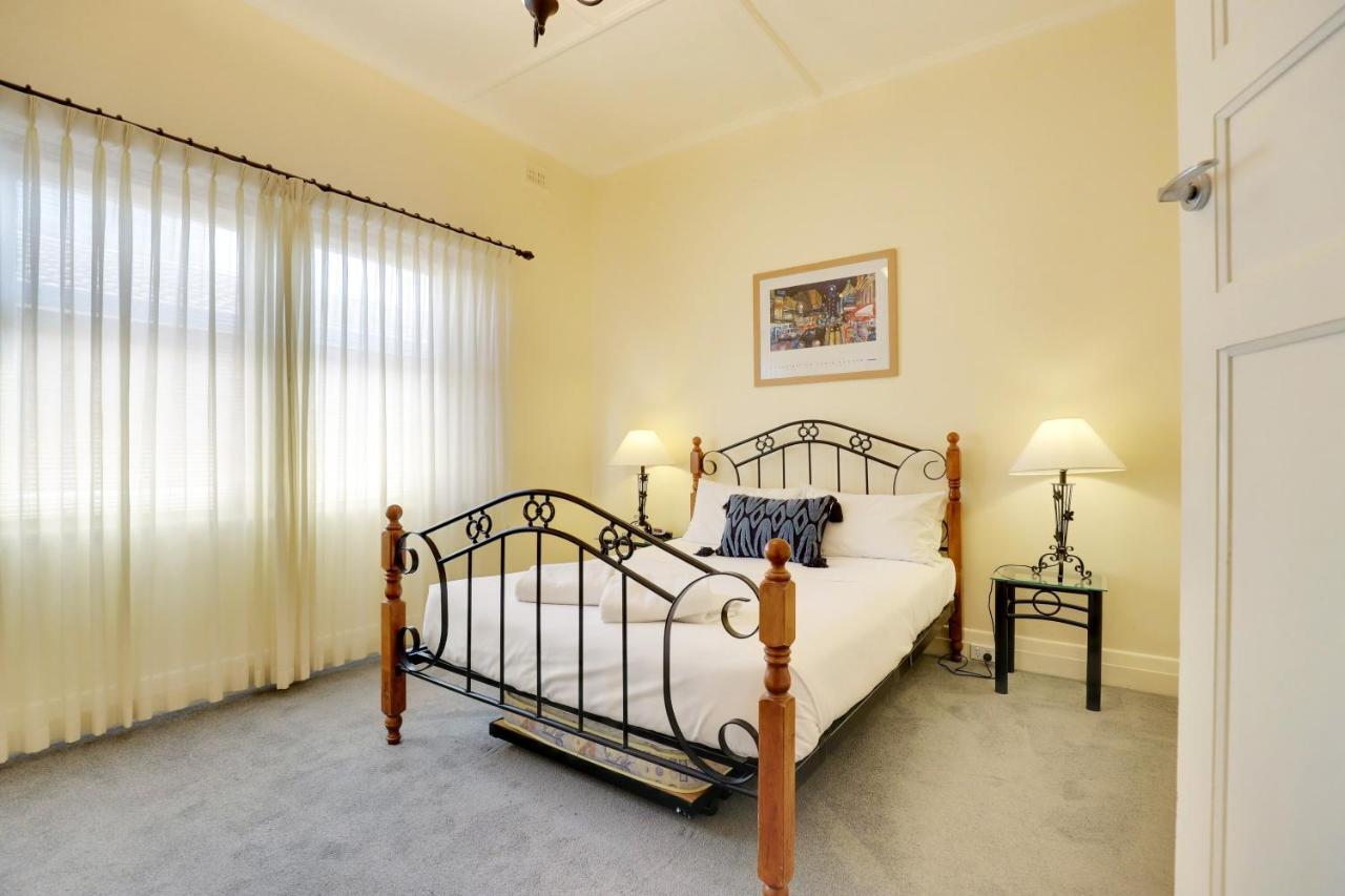 Bayview Apartments Glenelg Adelaide Buitenkant foto